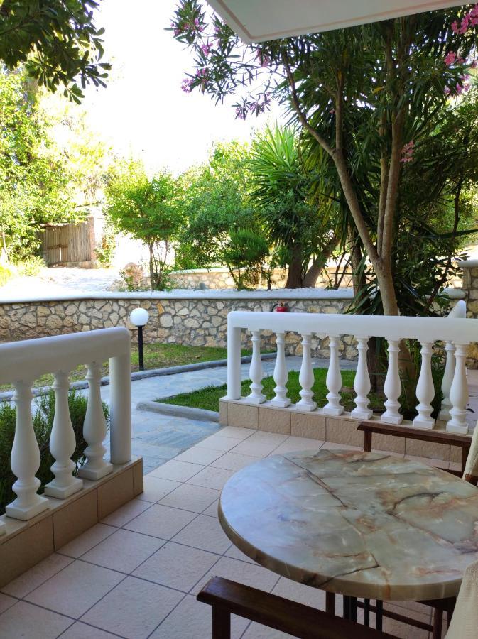 Chrouso Apartments Paliouri Exterior foto